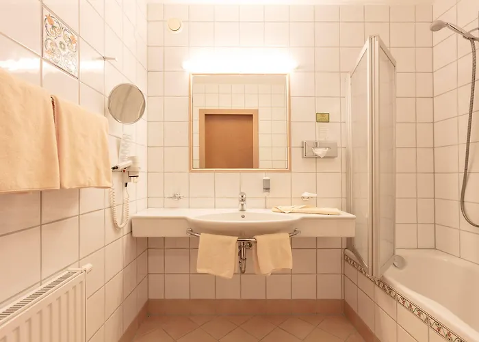 Andreas Hofer فندق ماندارفين